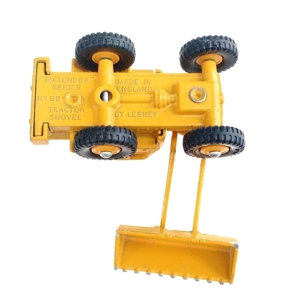 LESNEY Vintage Miniature Tractor Shovel Metal Die Cast Matchbox Toy No69 - Picture 5 of 8